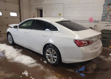 2021 Chevrolet Malibu Fwd Lt z USA, uszkodzony, nr VIN 1G1ZD5ST1MF010144